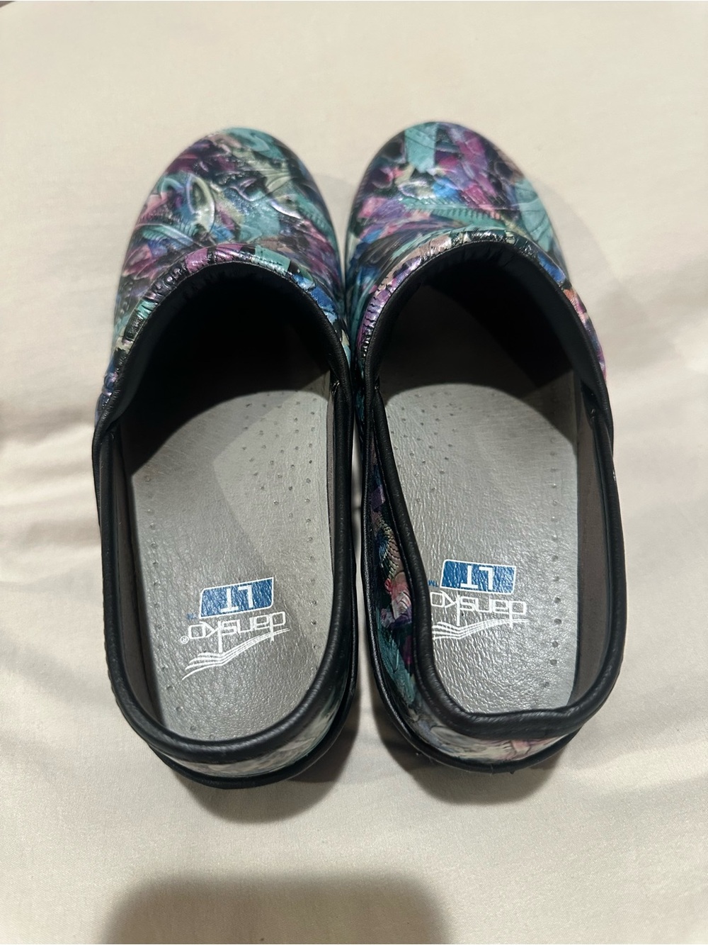 Dansko LT Colorful Feather-Print Clog Shoes size 39 - Picture 6 of 6